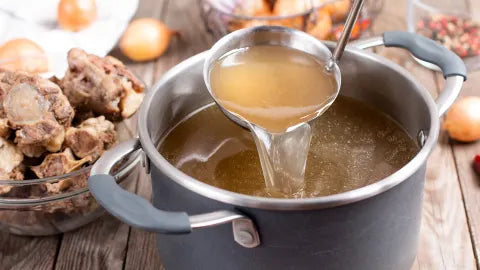 Chicken Bone Broth (16 oz)